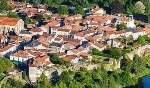 平谷回乡建别墅为什么一定要选专业乡墅公司